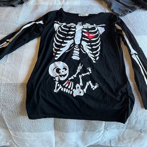 Maternity Halloween 🍬👻🎃🕷💀Skeleton Shirt